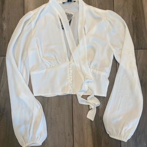 SOLD !!   White Crop Blouse
